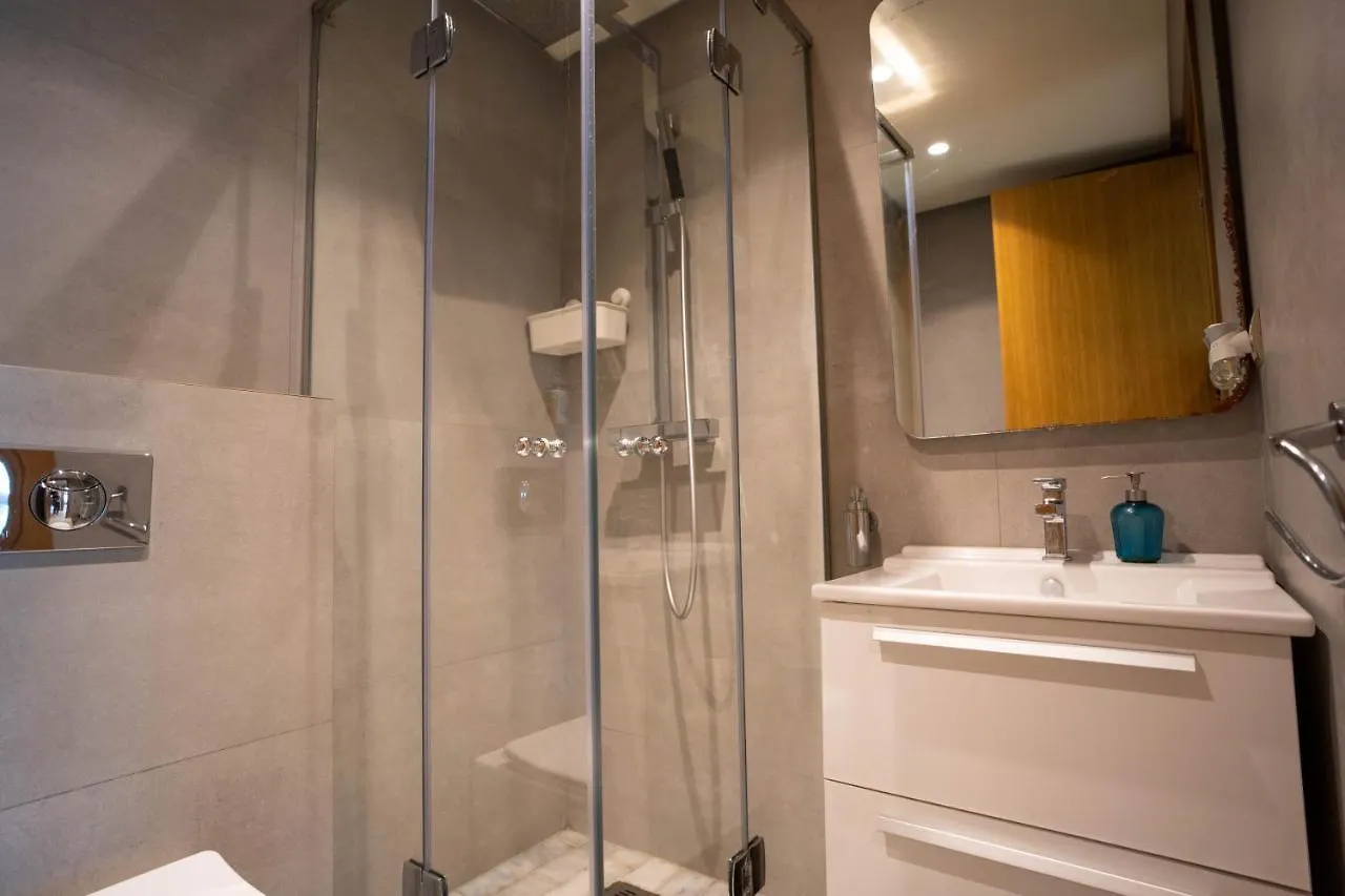 Luxury Golden View Apartment In Les Terrasses Danfa Ain Diab Casablanca 0*,
